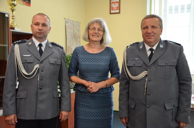 Życzenia dla policjantów od burmistrz Niemodlina