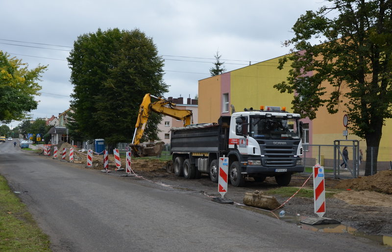 Z opóźnieniem rozpoczęto prace drogowe w Niemodlinie