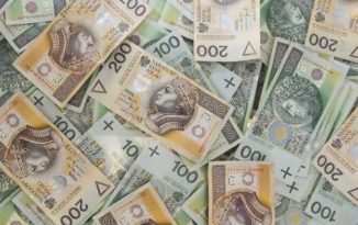 78,5 tysięcy złotych zasiłku macierzyńskiego co miesiąc? To nie żart 78,5 tysięcy złotych zasiłku macierzyńskiego co miesiąc? To nie żart