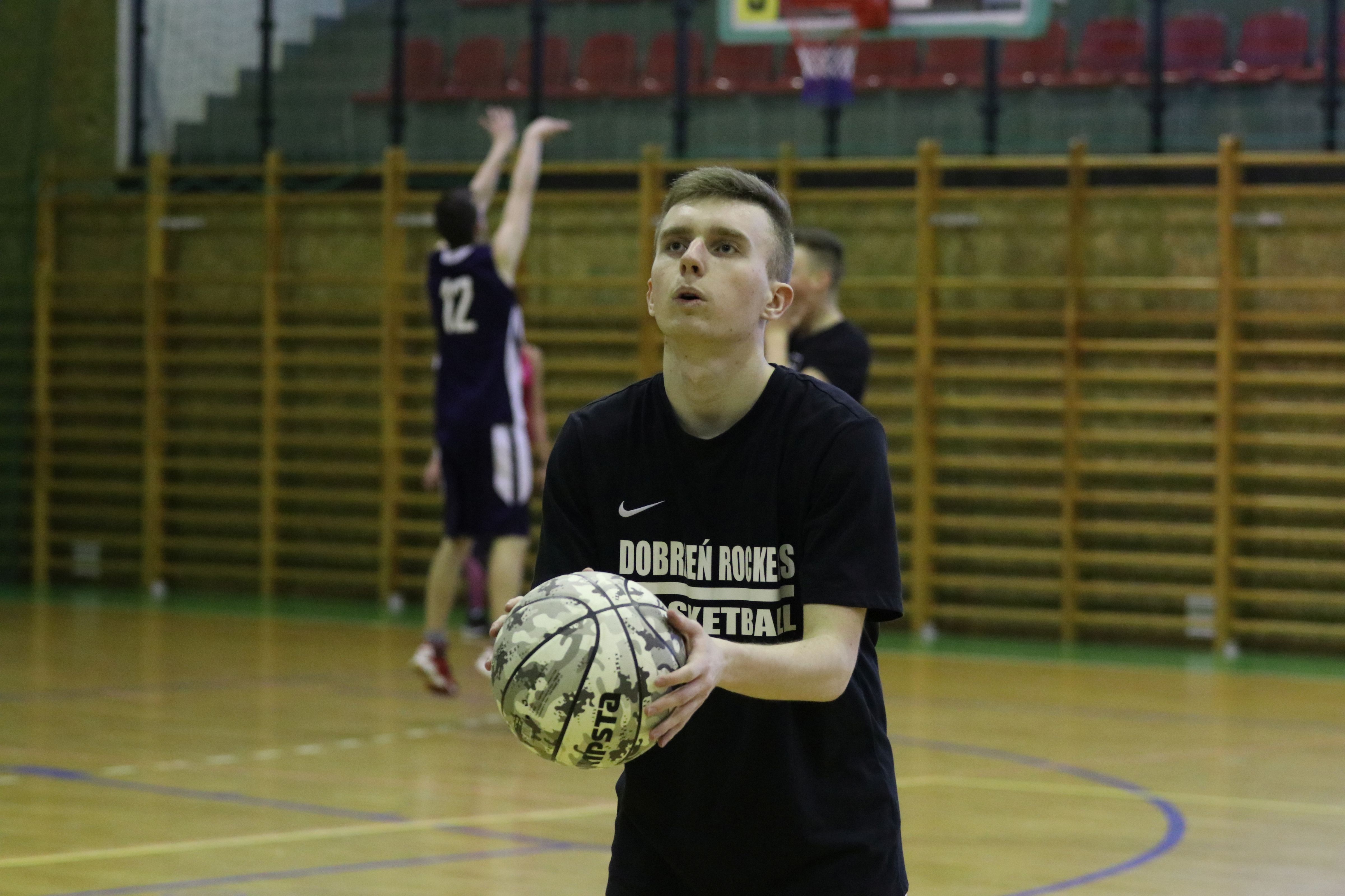 Trzy godziny koszykarskich „trójek” – w Dobrzeniu Wielkim ustanowią kolejny rekord Polski