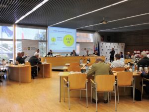 Rozwój inicjatyw obywatelskich i 40 defibrylatorów dla strażaków. Sesja Sejmiku Województwa Opolskiego – maj 2018