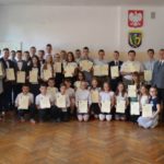 W Dąbrowie nagrodzono aż 141 uczniów