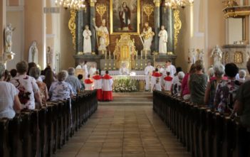 Uroczysta Msza Święta na 750-lecie Chróścic Uroczysta Msza Święta na 750-lecie Chróścic