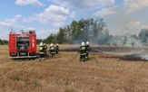 Pożar przy ul. Piastowskiej w Dobrzeniu Wielkim [ZDJĘCIA]