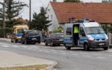 Zderzenie przed pasami koło Domu Towarowego w Dobrzeniu Wielkim [ZDJĘCIA]