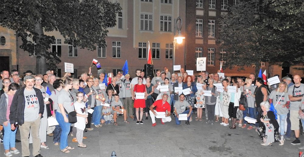 Policja zawiodła – Opolanie nie! Kolejny protest na Placu Daszyńskiego