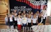 Przedszkolaki z Siołkowic uczciły 100-lecie niepodległości