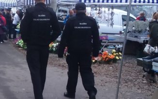 Akcja „Stop Szarej Strefie” na targowiskach miejskich w Nysie Akcja „Stop Szarej Strefie” na targowiskach miejskich w Nysie