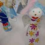 W teatrze lalek stworzyli figury aniołów na prezenty. Zobacz wystawę! [ZDJĘCIA]