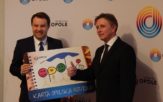 Mieszkańcy gminy Komprachcice przez kolejne 10 lat będą korzystać z programu Opolska Rodzina [WIDEO]