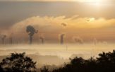 Fatalna jakość powietrza w regionie. Skąd się bierze smog i jak się przed nim bronić?