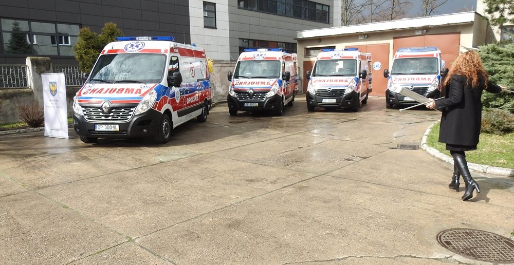 4 nowoczesne ambulanse dla nas i naszych ratowników