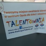 Targi edukacyjne trwają w Opolu. Ponad 60 wystawców i ok. 6 tysięcy osób w CWK [WIDEO, ZDJĘCIA]