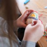 Kroszonki i pisanki w Ligocie Turawskiej – dzieci i młodzież rywalizowały w konkursie na najpiękniejsze jajko [GALERIA, AUDIO]