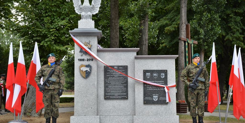 Odsłonięcie Pomnika 20-lecia powstania 10 Opolskiej Brygady Logistycznej