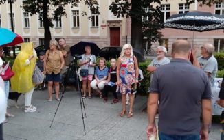 „Ziobro musi odejść” – wołali dziś Wolni Ludzie z Opola „Ziobro musi odejść” – wołali dziś Wolni Ludzie z Opola