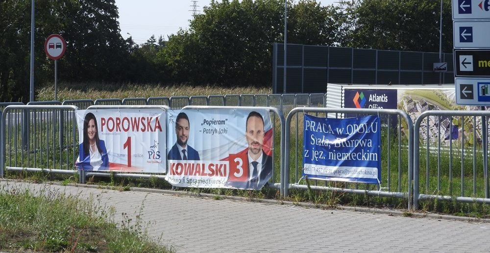 Ogromna ilość podgumowanej propagandy wyborczej zalała Opole i okolice
