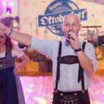 Śląski Oktoberfest przyciągnął tłumy – w Dobrzeniu Małym bawili się do rana [GALERIA, AUDIO]