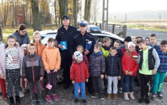 Pouczali kierowców: kawałek cytryny za przekroczenie prędkości