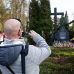 Wszystkich Świętych 2019. Tłumy znów odwiedziły cmentarz w Opolu-Półwsi [GALERIA]