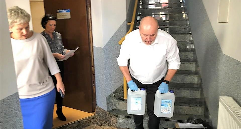 Ze starostwa opolskiego płynie pomoc dla opolskich szpitali