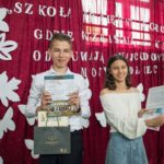 Uczniowie z całej Polski odebrali świadectwa i rozpoczęli wakacje [GALERIA]