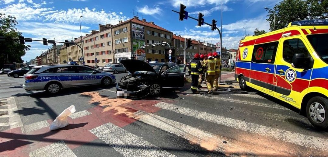Wypadek na ulicy Plebiscytowej w Opolu. Sprawca miał blisko dwa promile