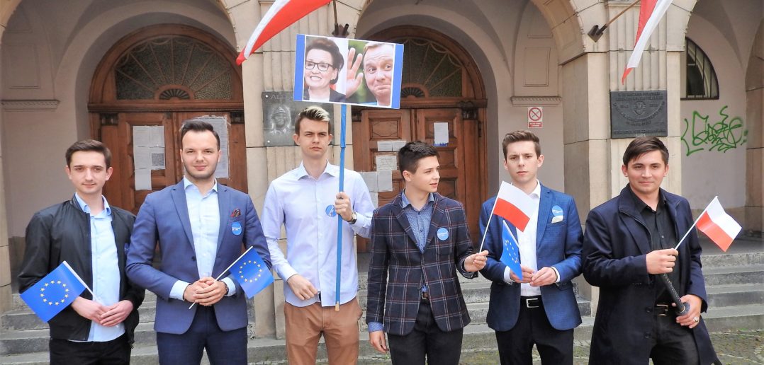 Młodzi za Trzaskowskim. Młodzi Demokraci i młodzieżówki Lewicy i Konfederacji apelują o udział w II turze wyborów