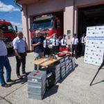 Strażacy z gminy Dobrzeń Wielki odebrali nowy sprzęt [GALERIA]
