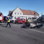 Zderzenie dwóch samochodów na ulicy w Opolu