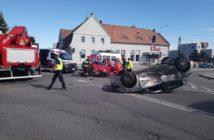 Zderzenie dwóch samochodów na ulicy w Opolu