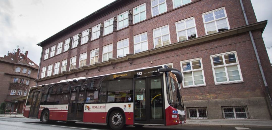 Jak będą jeździć autobusy MZK w święta i Sylwestra?