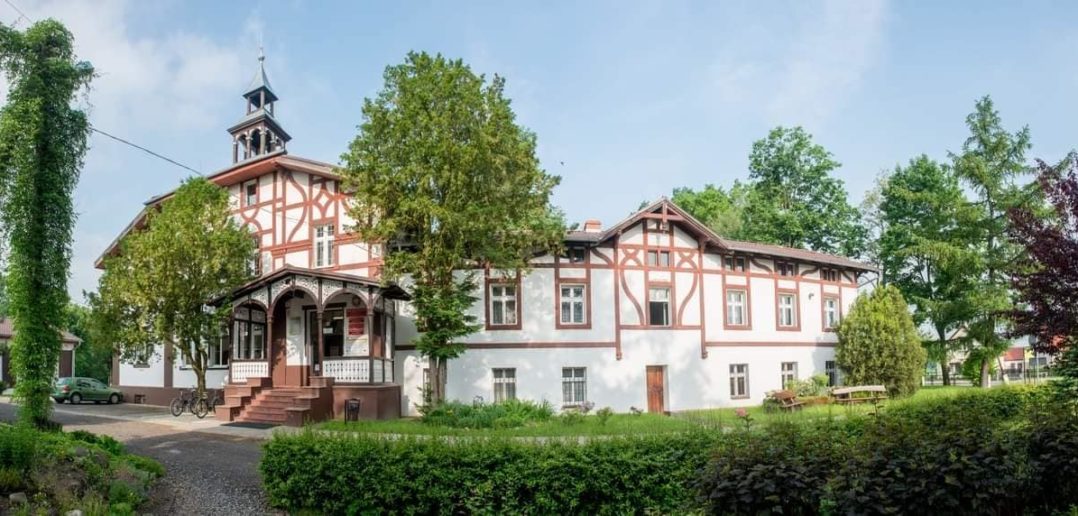 Pałacyk w Chróścinie stanie się własnością gminy Dąbrowa