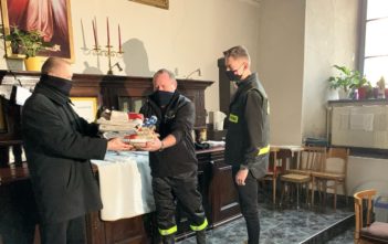 Strażacy z Kadłuba Turawskiego zbierają ornaty dla diecezji lwowskiej