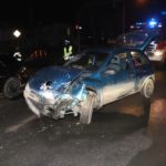 Zderzenie dwóch aut w Opolu. Kierowca opla uciekł zostawiając samochód na środku drogi. Szuka go policja