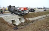 Wypadek na ul. Wspólnej w Opolu. Zderzyły się dwa samochody, trzy osoby zostały ranne