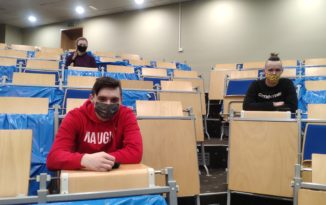 Uczniowie dobrzeńskiej szkoły branżowej ponownie z matematycznymi sukcesami Uczniowie na konkursie matematycznym