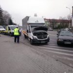 Zderzenie busa i audi na skrzyżowaniu Luboszyckiej z Nysy Łużyckiej w Opolu