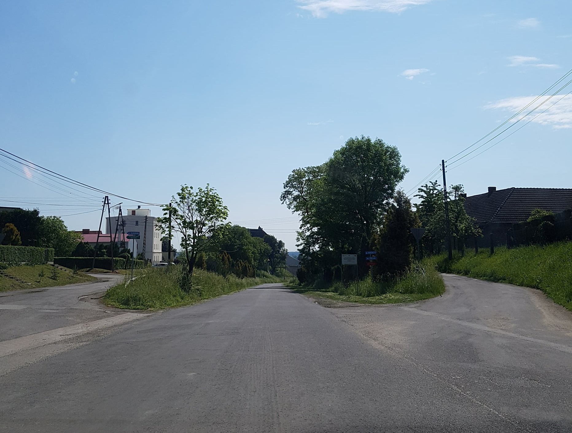 Powiat Opolski buduje drogi