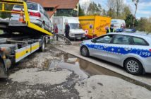 Kierowca stracił panowanie nad pojazdem i wjechał w ogrodzenie Niedźwiednika