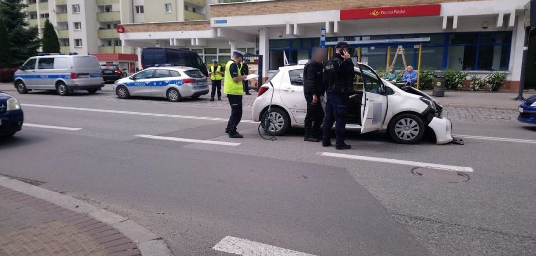 Zderzenie toyoty z fordem na opolskim Zaodrzu