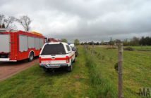 Strażacy z grupy chemicznej z Opola i Kędzierzyna-Koźla na ul. Spokojnej w Kępie