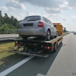 Audi zderzyło się ciężarówką na autostradzie A4