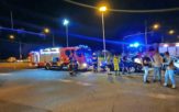 Zderzenie dwóch passatów na obwodnicy Opola. Dwie osoby w szpitala