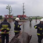 Interwencje straży pożarnej po burzach w regionie