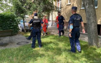 Agresywny mężczyzna szalał z maczetą na jednej z ulic w Opolu Agresywny mężczyzna szalał z maczetą na jednej z ulic w Opolu
