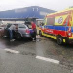 Zderzenie dwóch osobówek i busa koło Makro w Opolu