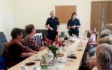 Policjantki z Dobrzenia ostrzegały seniorów przed oszustami