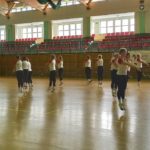 „Najtrudniej pokonać samego siebie”. Dobrzeńskie mażoretki trenują przed Mistrzostwami Polski