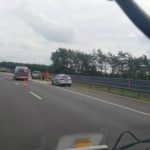 Kolizja na autostradzie A4, kierujący osobówką wjechał w ciężarówkę